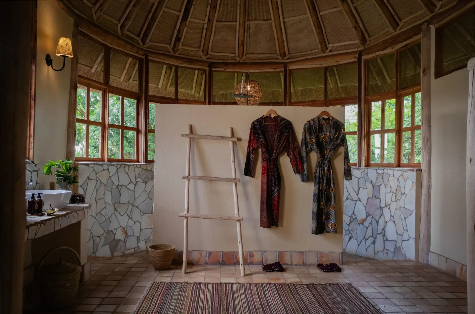 imgi_47_Kyambura-Gorge-Lodge-_2-scaled